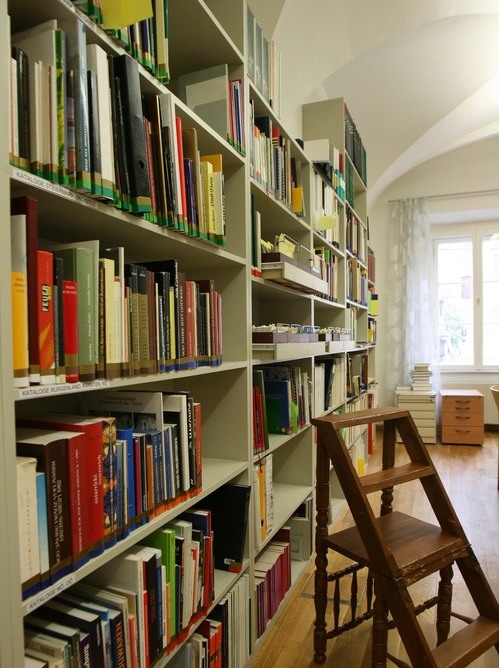 Bibliothek